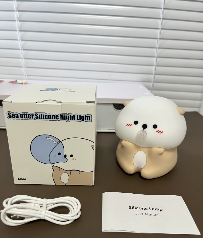 Blow Bubble Sea Otter Silicone Lamp