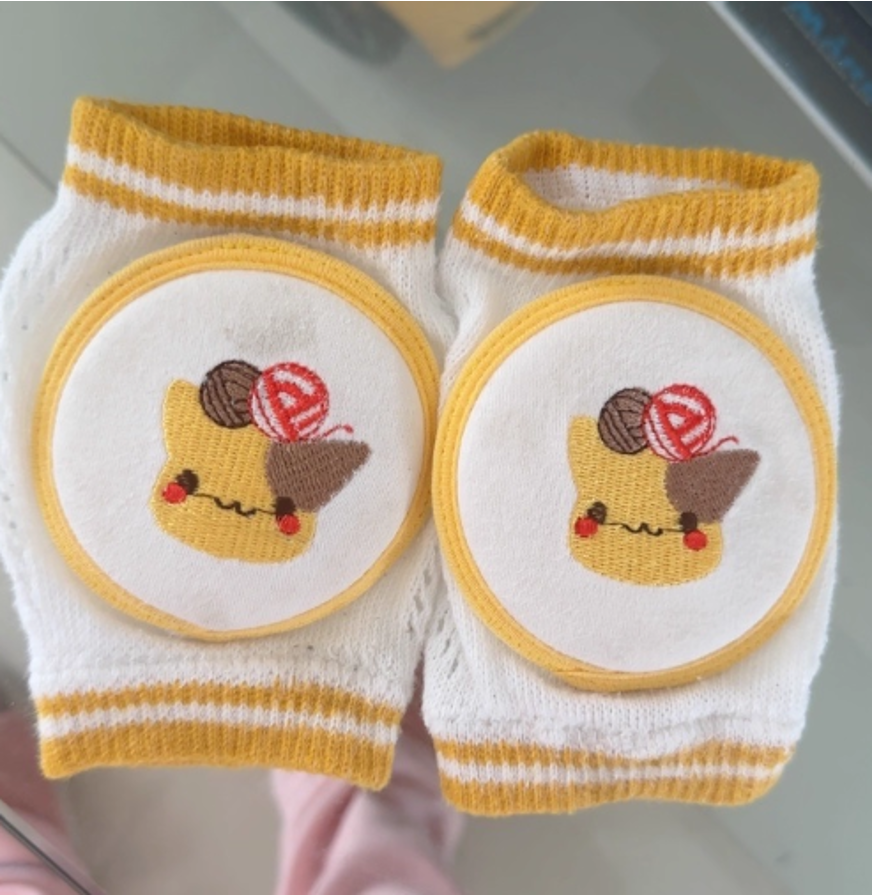CuddleKnee Baby Pads